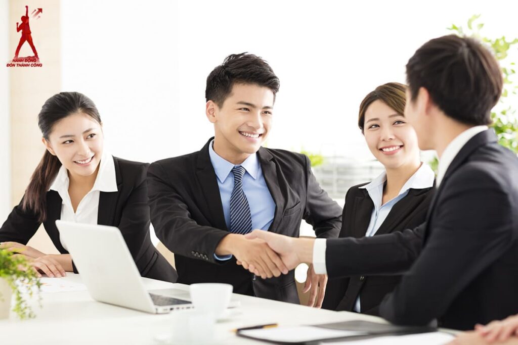 Học tiếng Anh kết hợp với ngôn ngữ khác tăng cơ hội việc làm